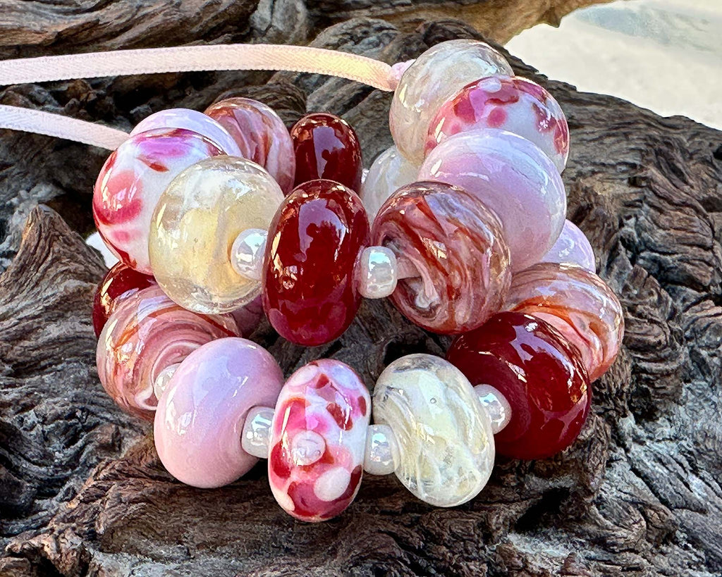 Valentine lampwork beads