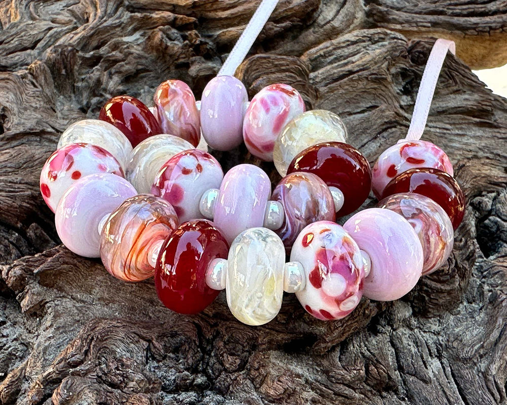 Valentine lampwork beads