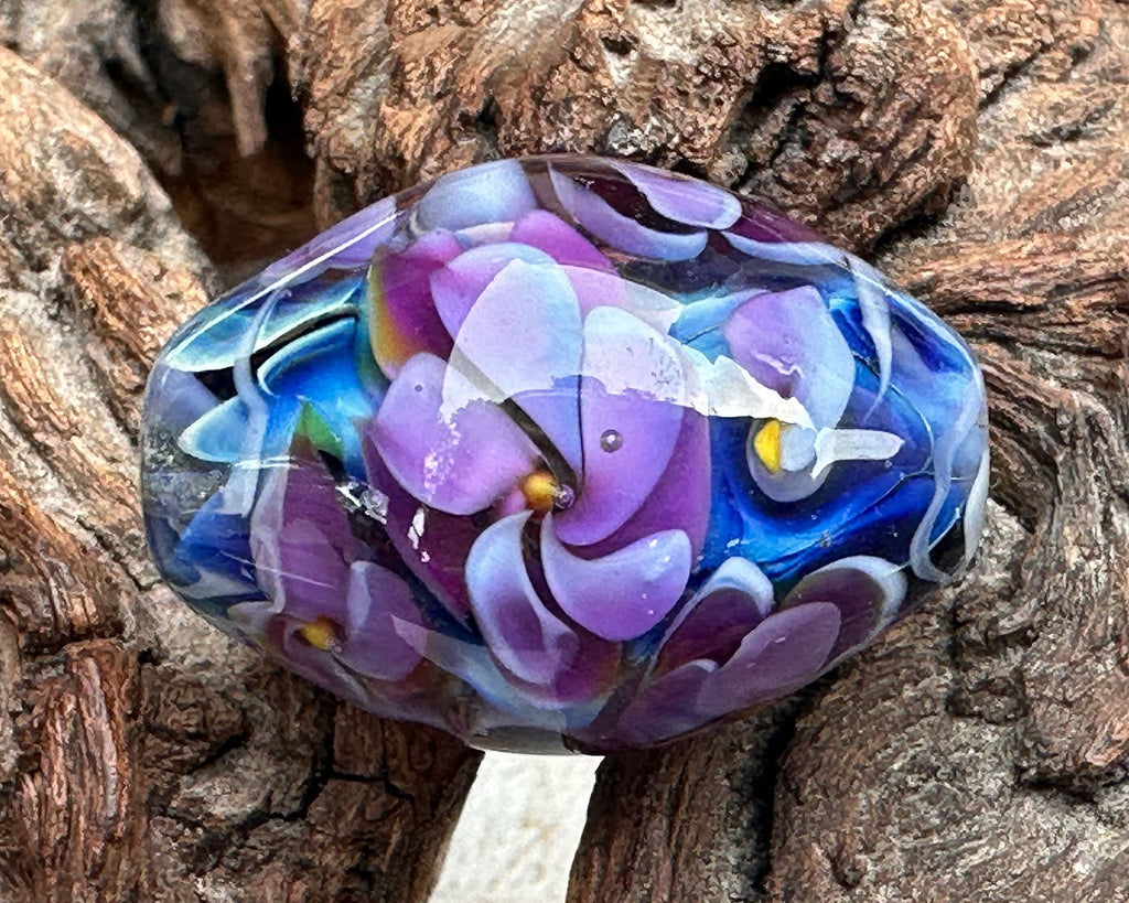 floral lampwork bead