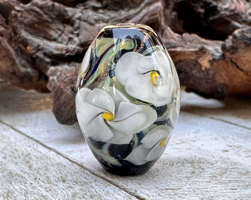 floral lampwork bead