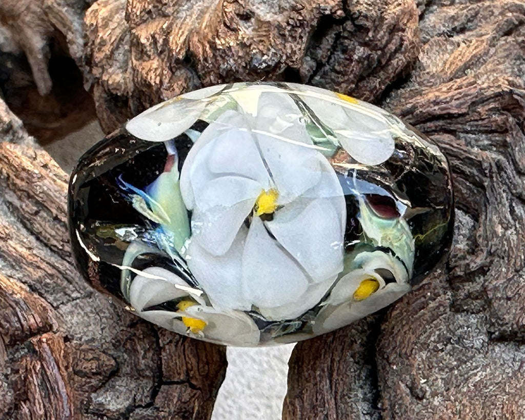 floral lampwork bead