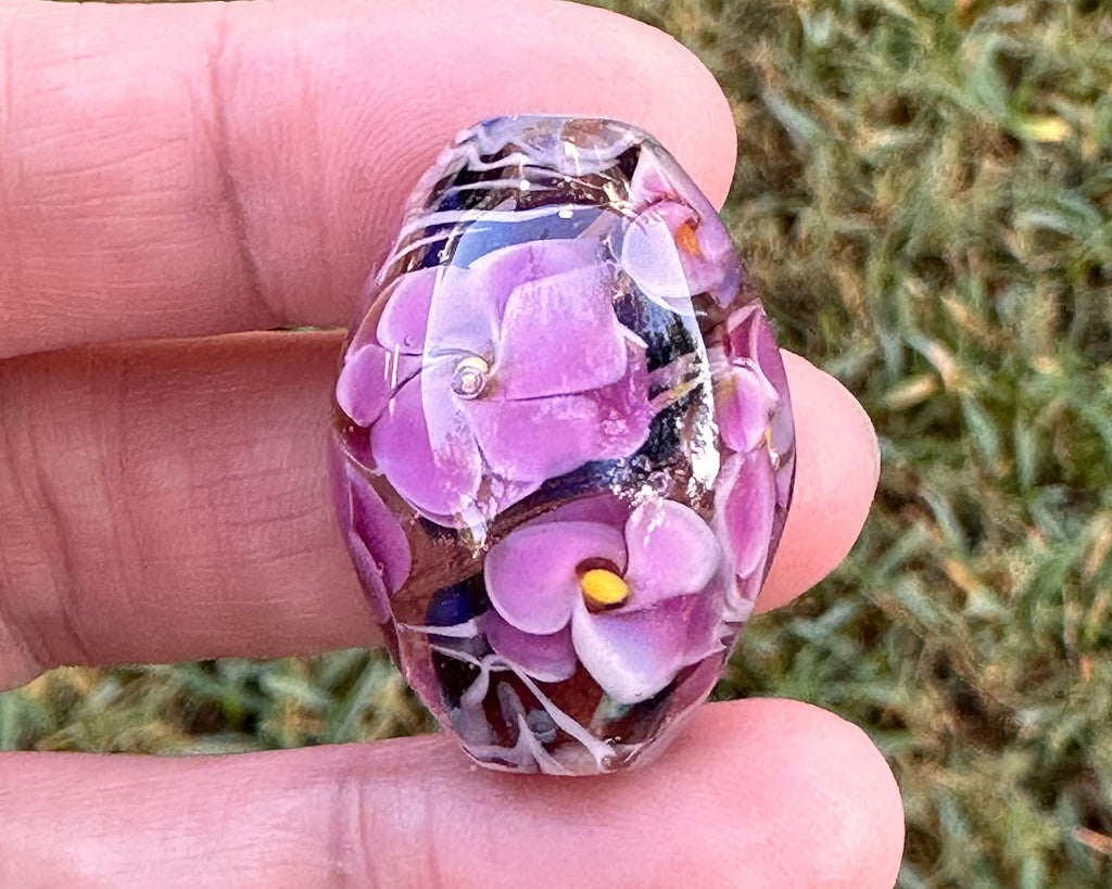 floral lampwork bead